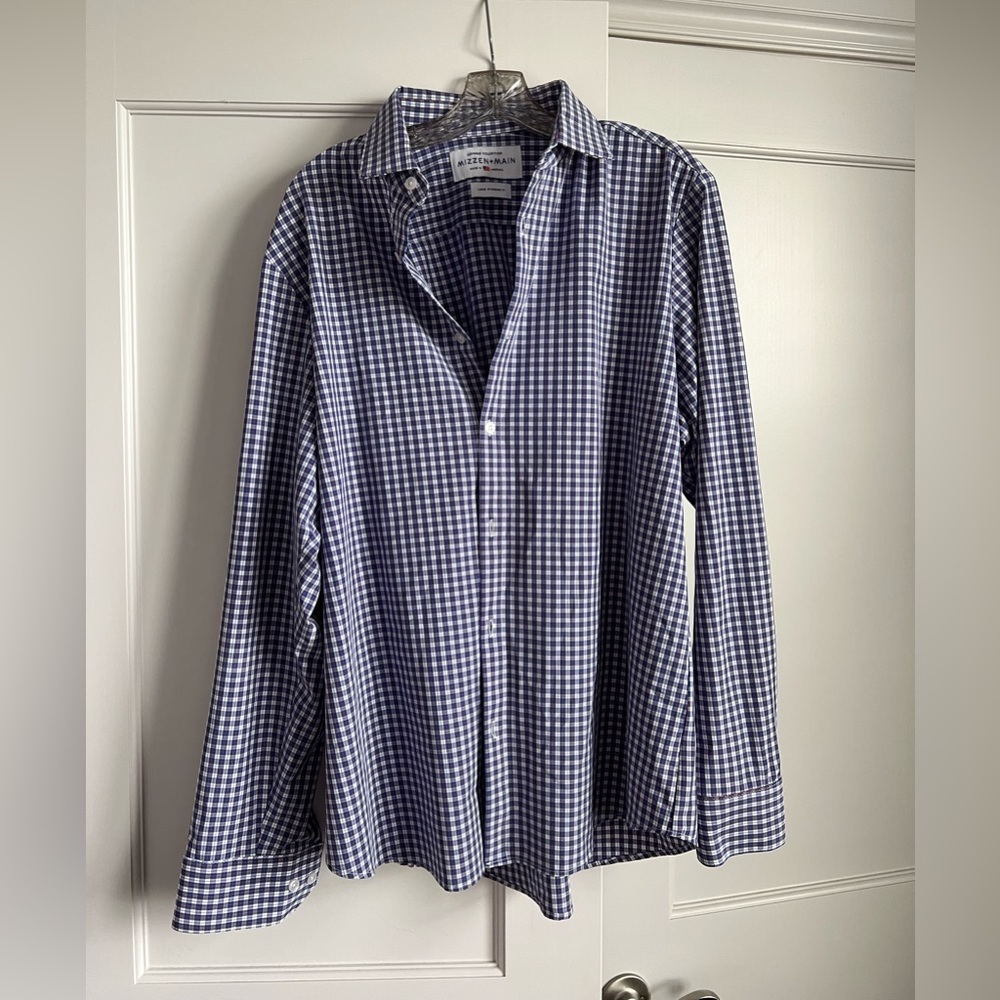 Mizzen and Mains long sleeve button down shirt